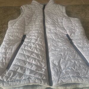 Free Country Gray Quilted Reversible Vest with Zipper in gray